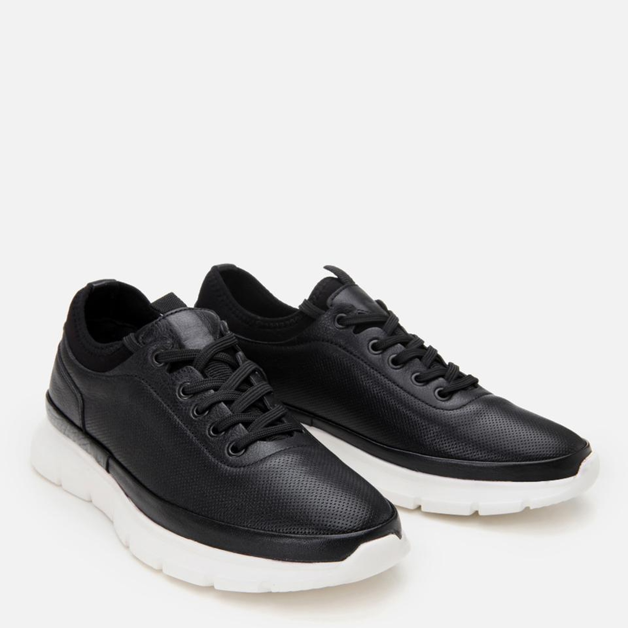 Erkek Deri Siyah Ultra Hafif Tabanlı Spor Ayakkabı