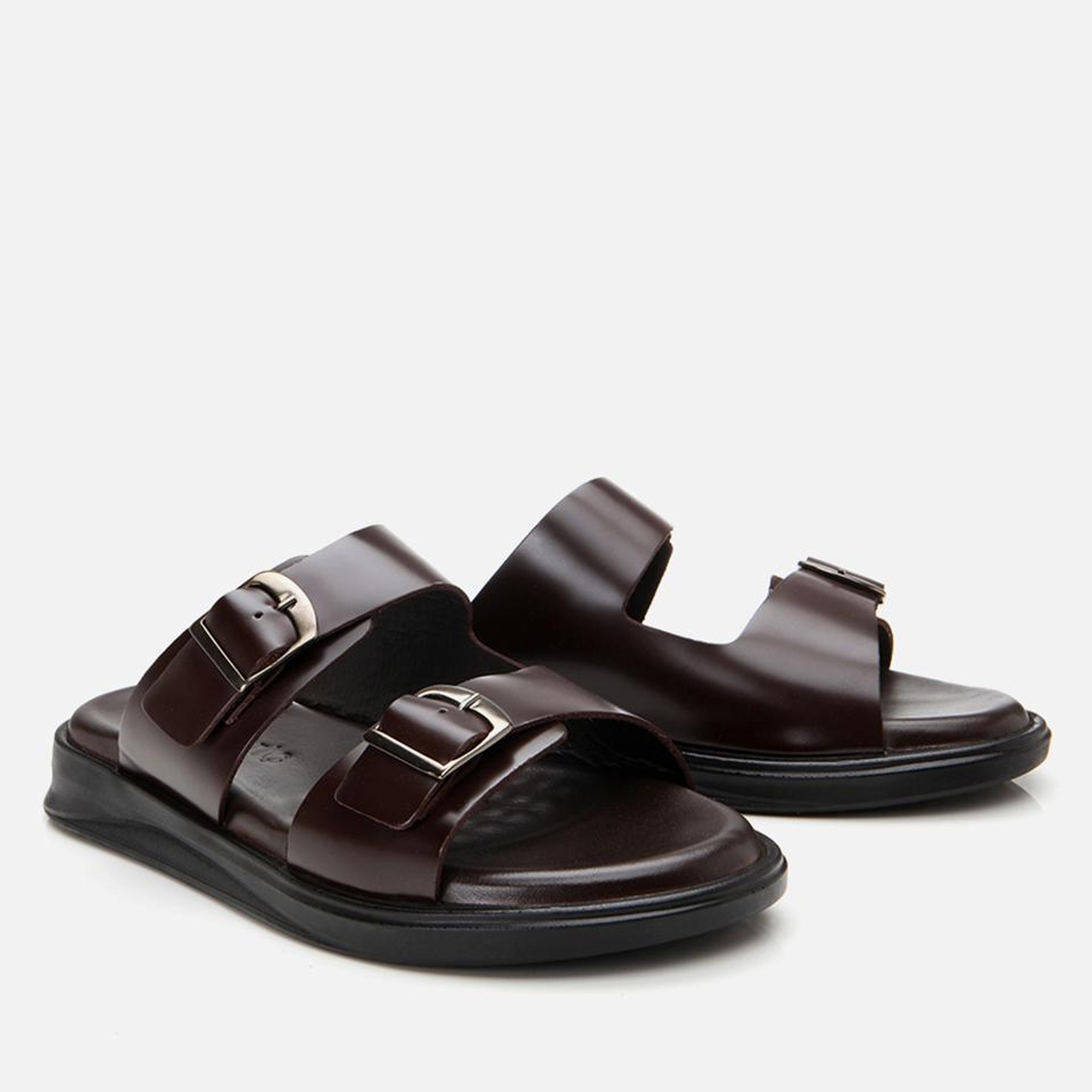 Erkek Deri Kahverengi Hafif Tabanlı Kemer Detaylı Terlik