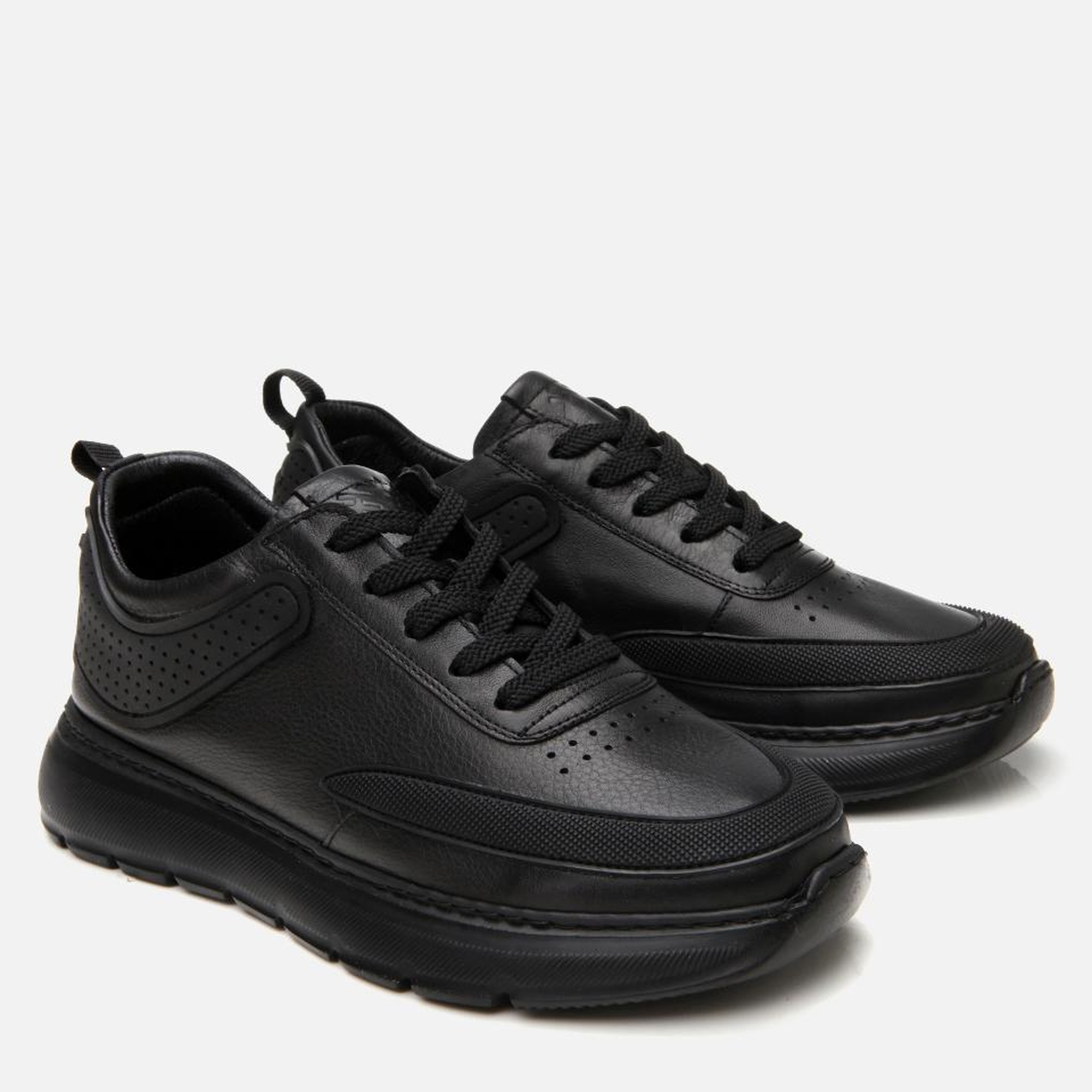 Erkek Deri Siyah Ultra Hafif Tabanlı Spor Ayakkabı