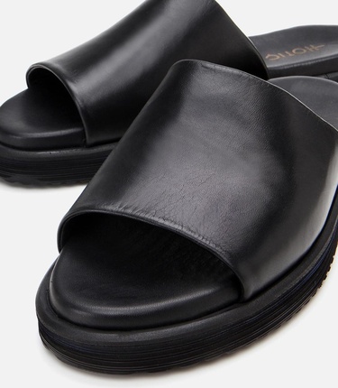  Erkek Deri Siyah Ultra Hafif Tabanlı Terlik