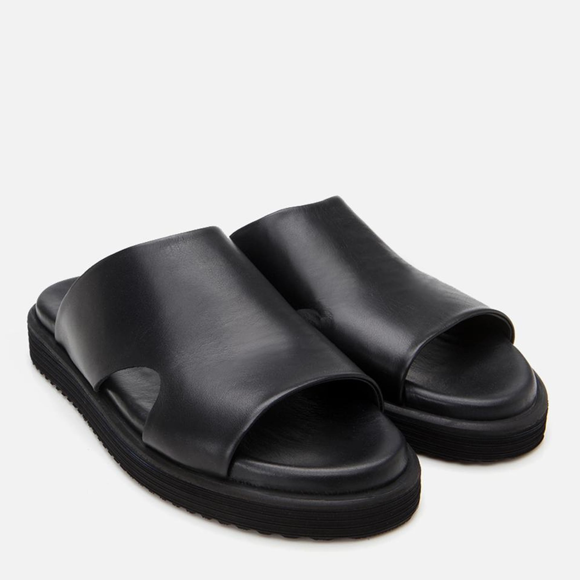 Erkek Deri Siyah Ultra Hafif Tabanlı Terlik