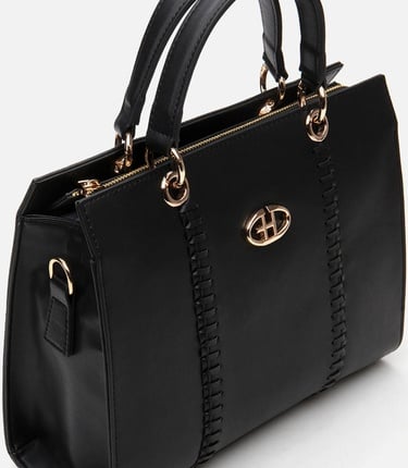  Kadın Siyah Omuz Çantası