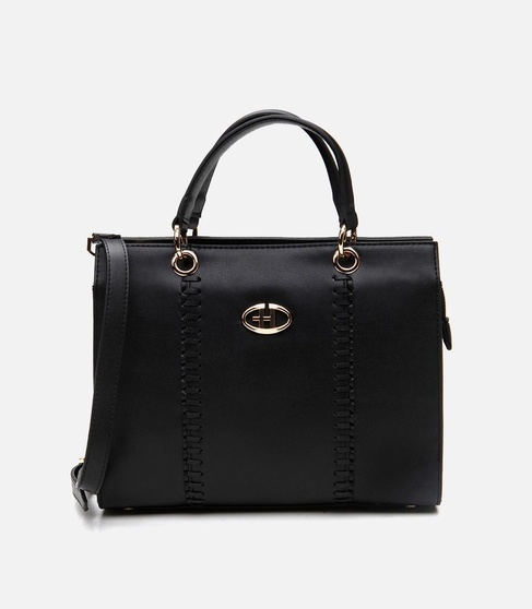  Kadın Siyah Omuz Çantası