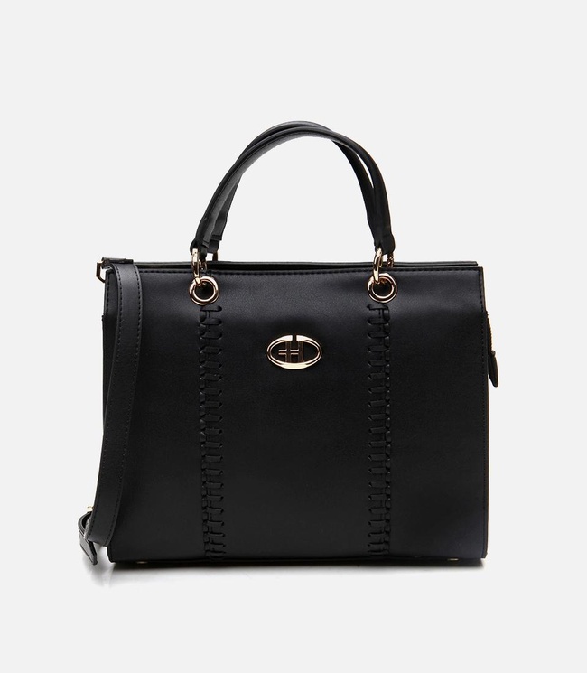  Kadın Siyah Omuz Çantası