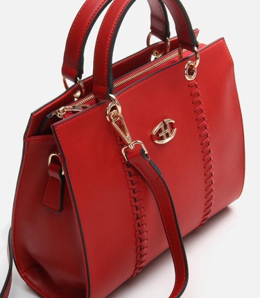  Kadın Kırmızı Omuz Çantası