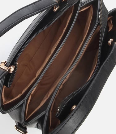  Kadın Siyah Omuz Çantası