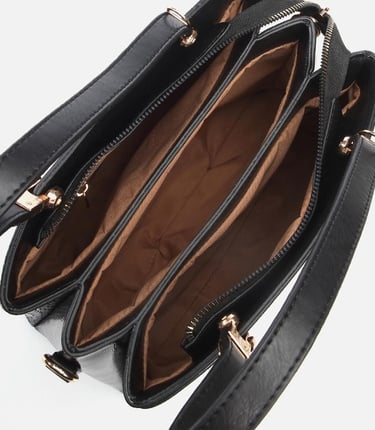  Kadın Siyah Omuz Çantası