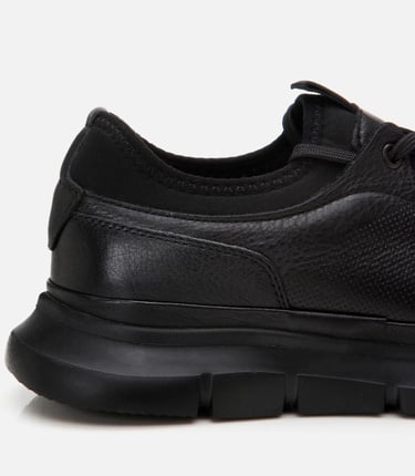  Erkek Deri Siyah Ultra Hafif Tabanlı Spor Ayakkabı