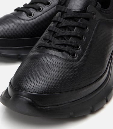  Erkek Deri Siyah Ultra Hafif Tabanlı Spor Ayakkabı