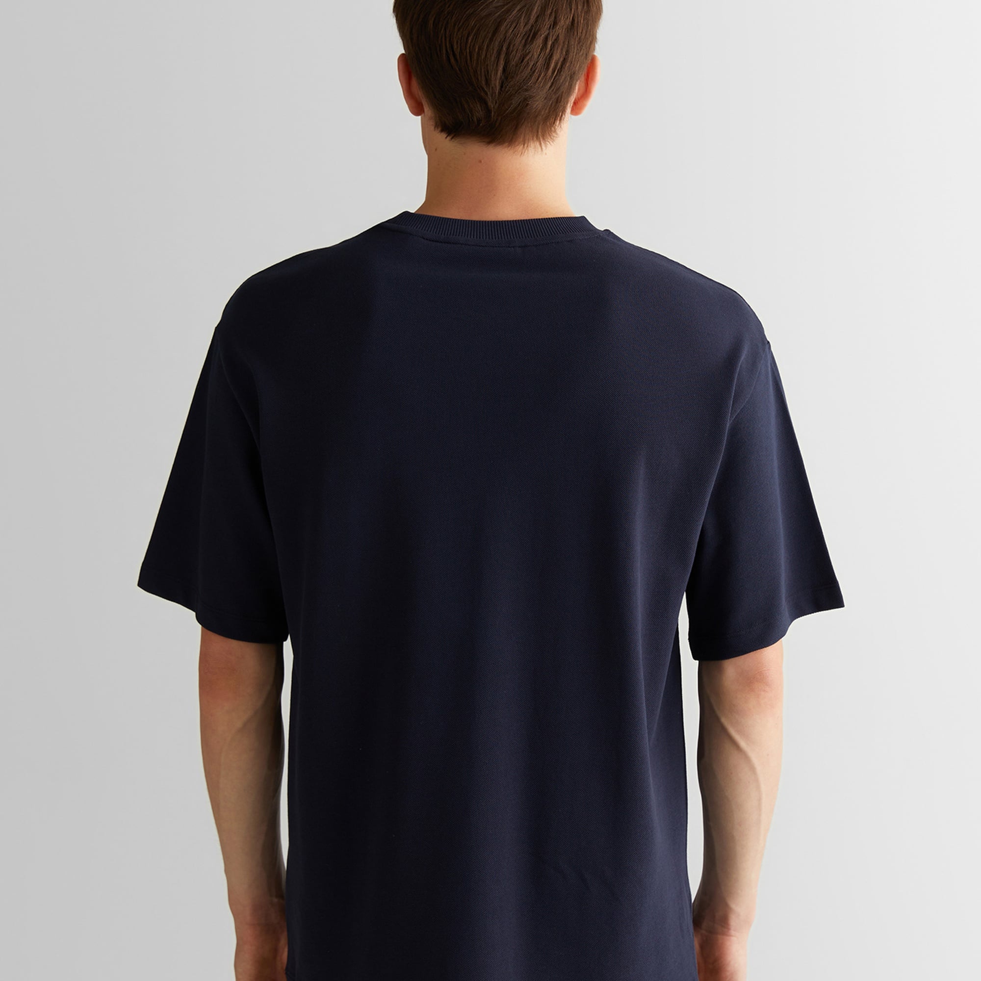 GANT Erkek Lacivert Relaxed Fit Bisiklet Yaka Logolu T-Shirt