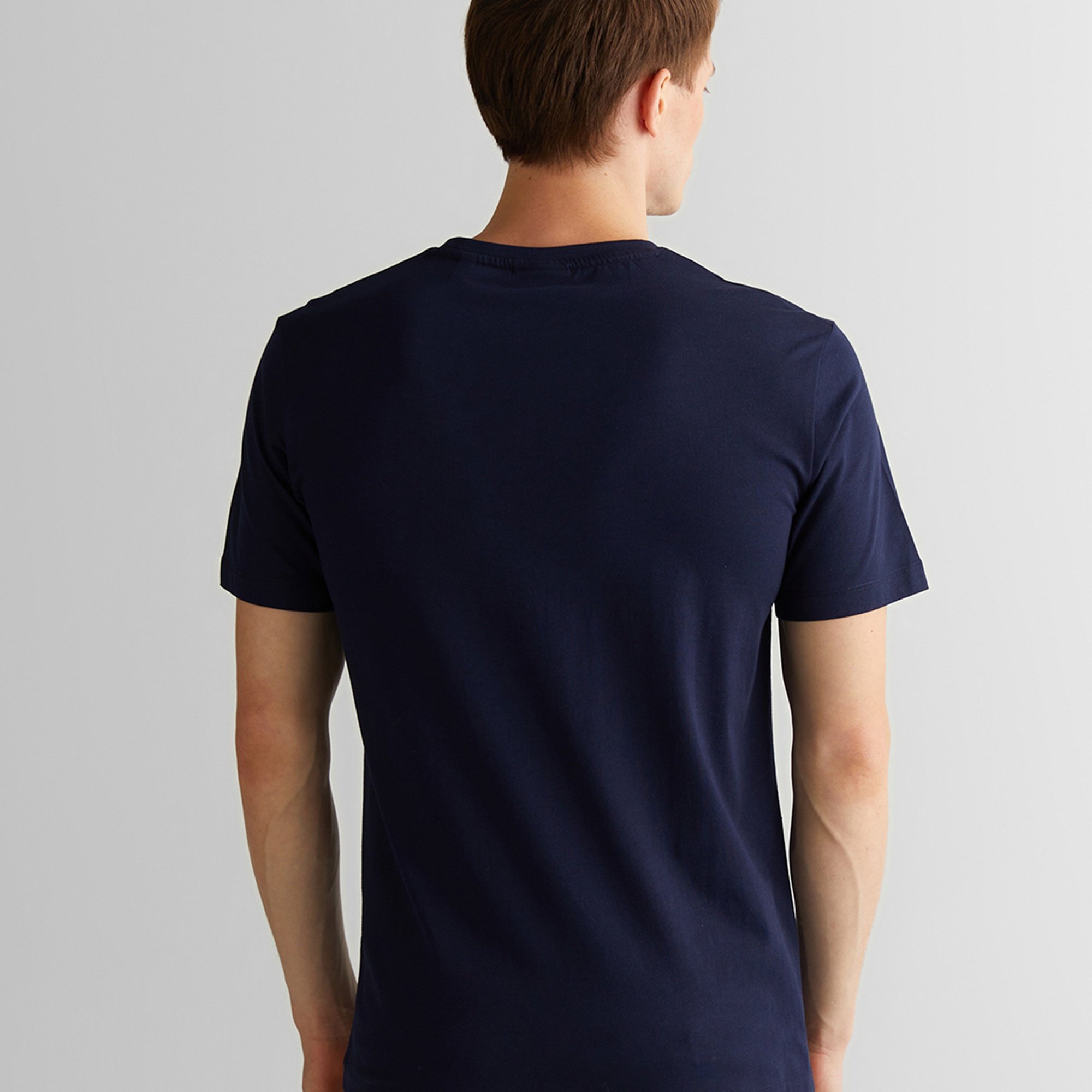 GANT Erkek Lacivert Regular Fit Bisiklet Yaka Logolu T-Shirt