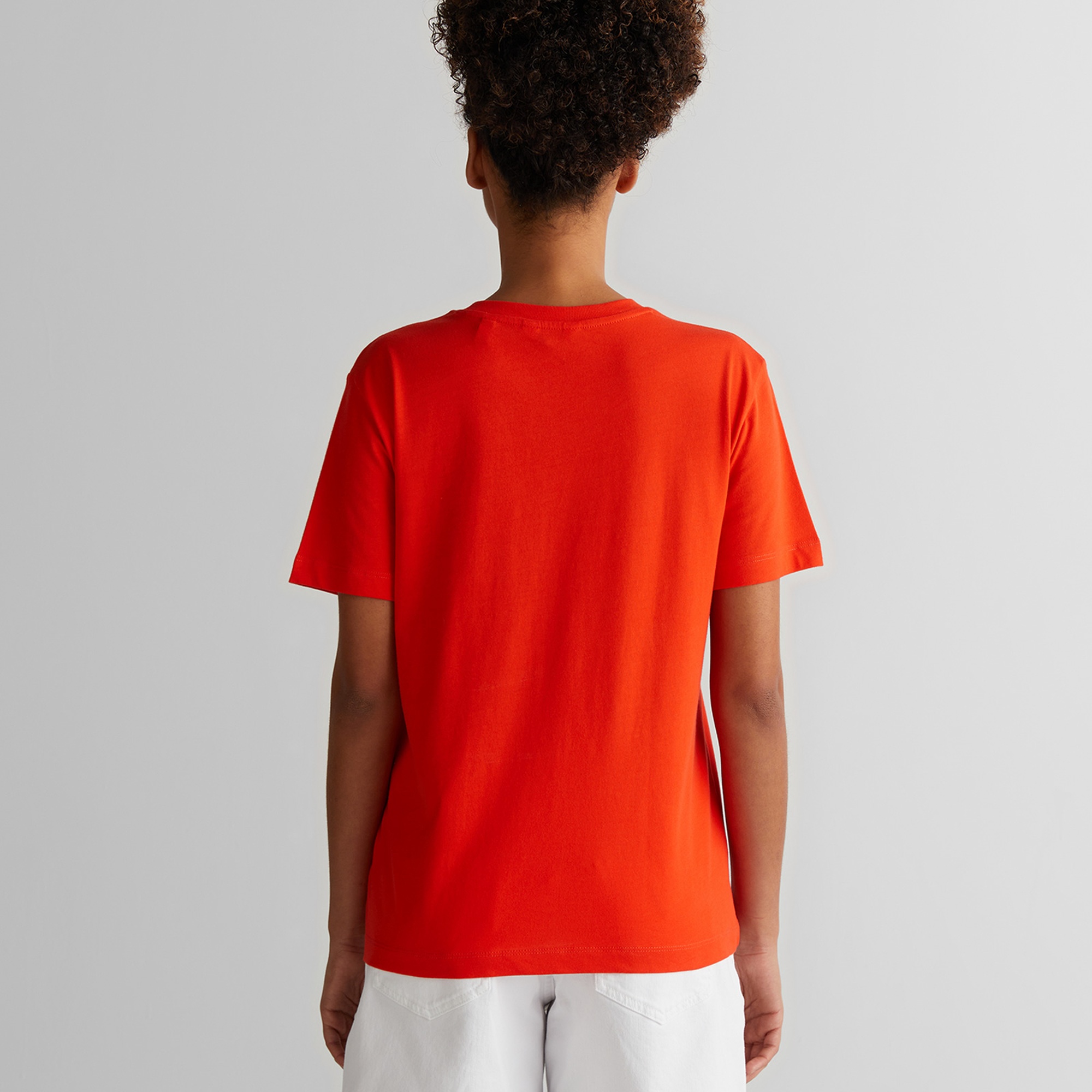 GANT Kadın Turuncu Regular Fit Bisiklet Yaka Logolu T-Shirt