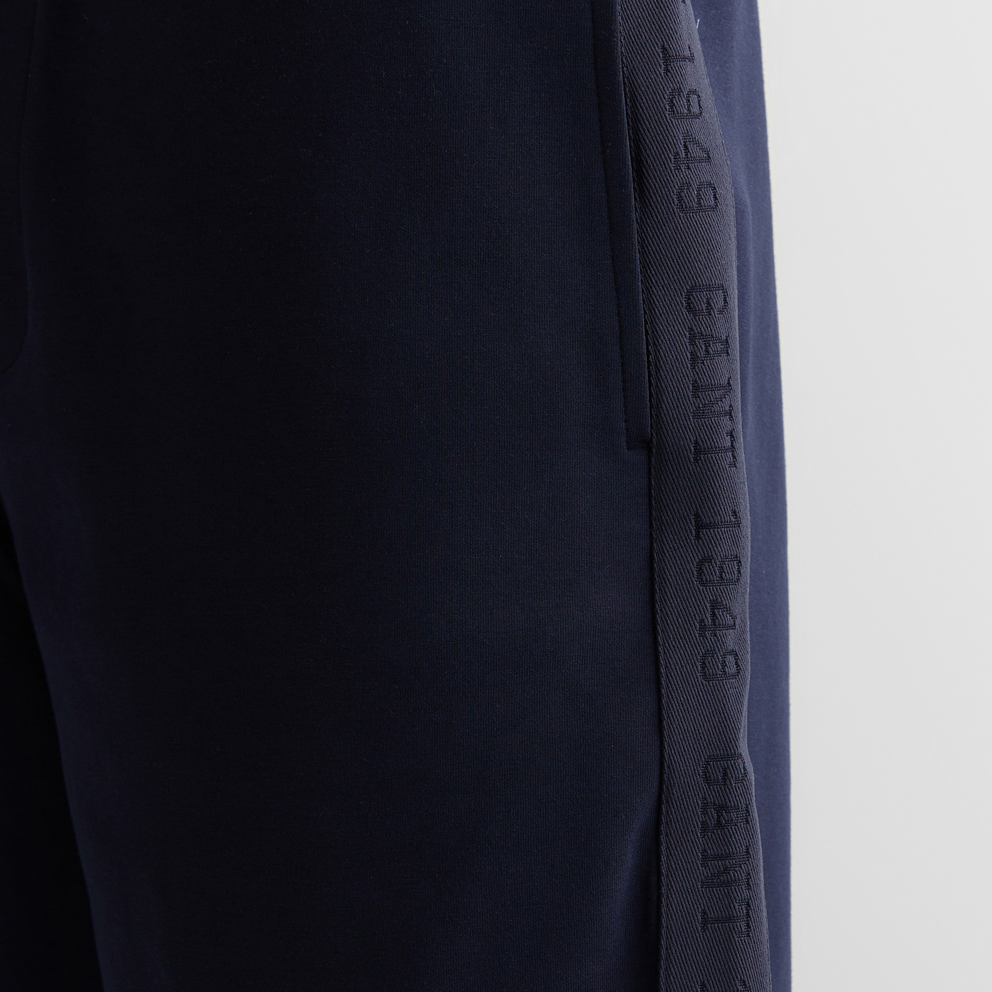 GANT Erkek Lacivert Regular Fit Logolu Şort