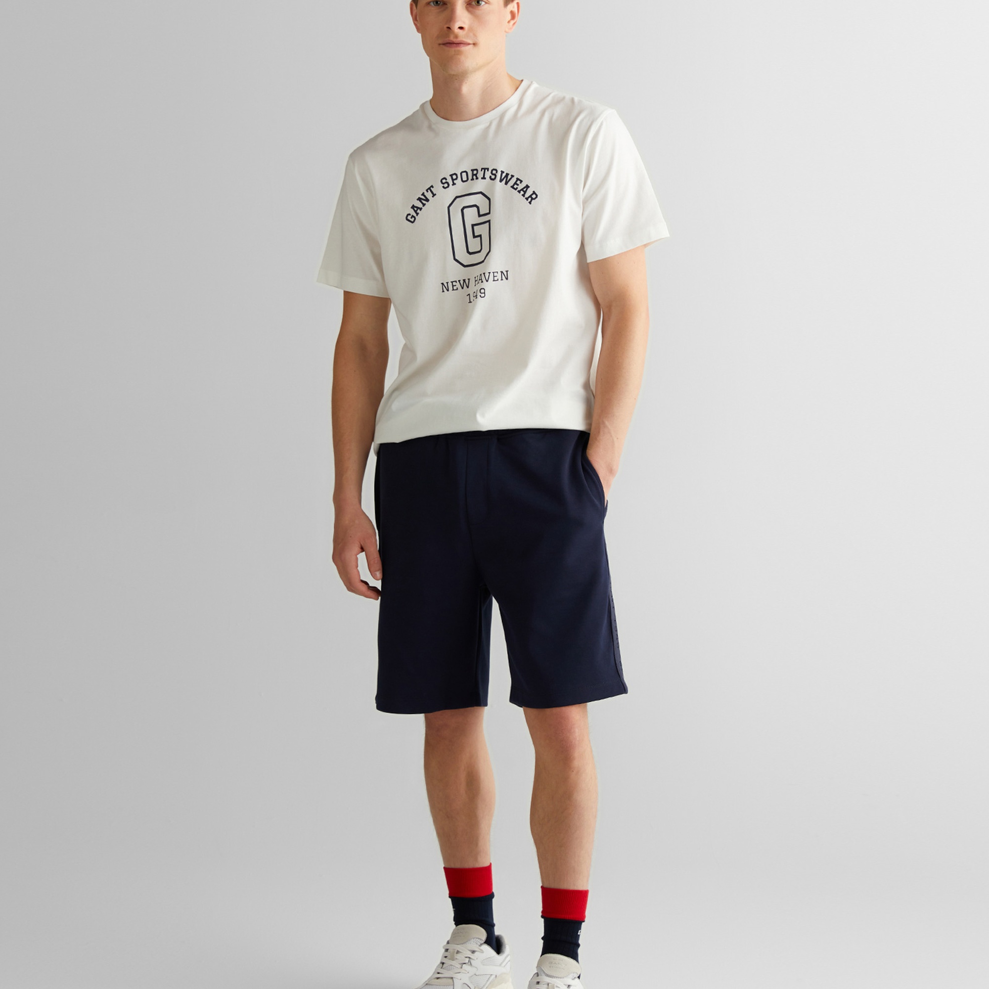 GANT Erkek Lacivert Regular Fit Logolu Şort