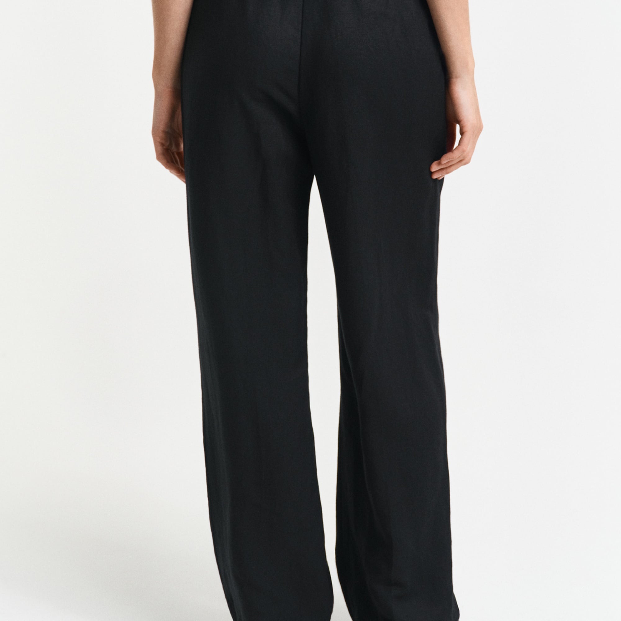 GANT Kadın Siyah Relaxed Fit Pantolon