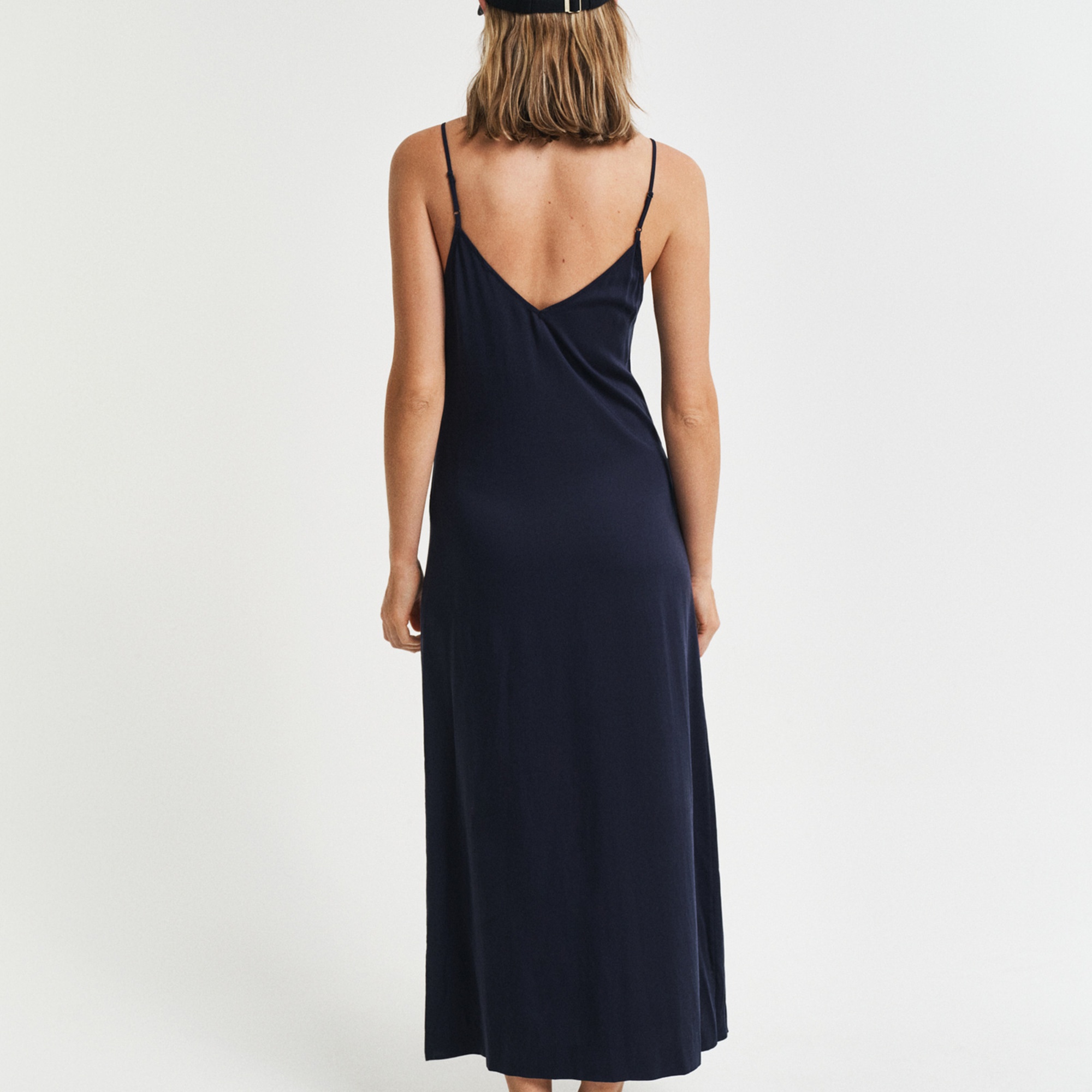 GANT Kadın Lacivert Regular Fit V Yaka Elbise