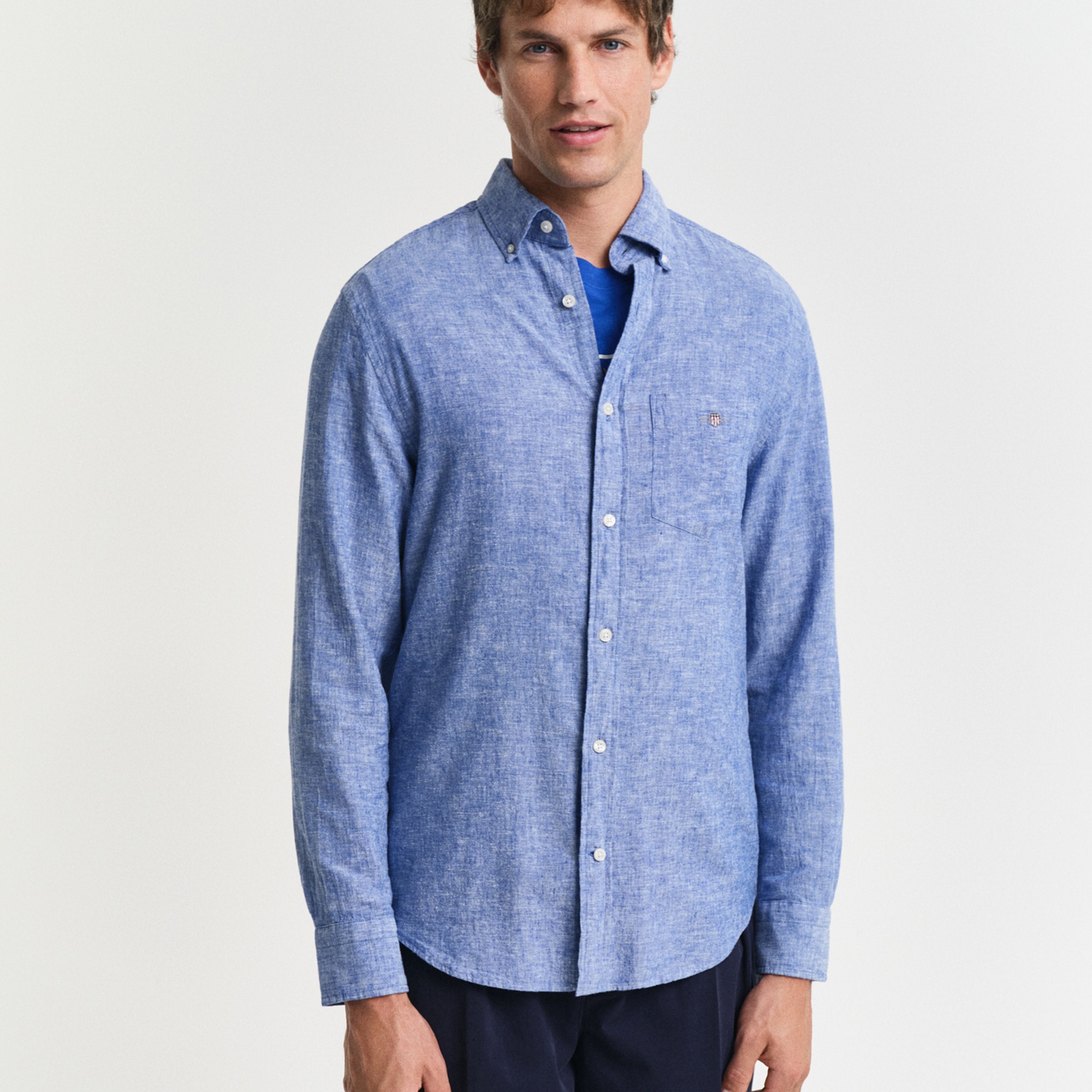 GANT Erkek Lacivert Regular Fit Düğmeli Yaka Keten Gömlek