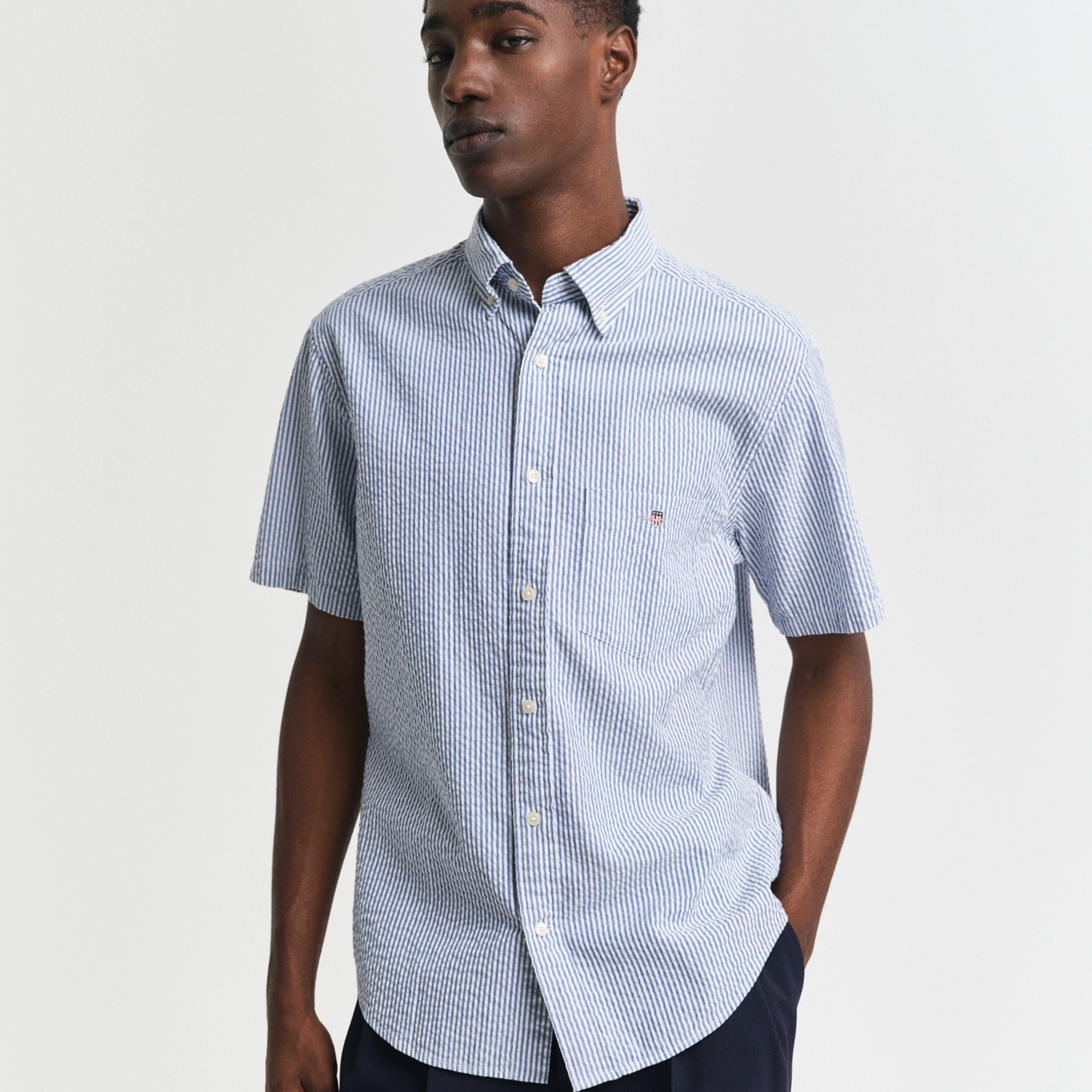 GANT Erkek Lacivert Regular Fit Düğmeli Yaka Çizgili Gömlek