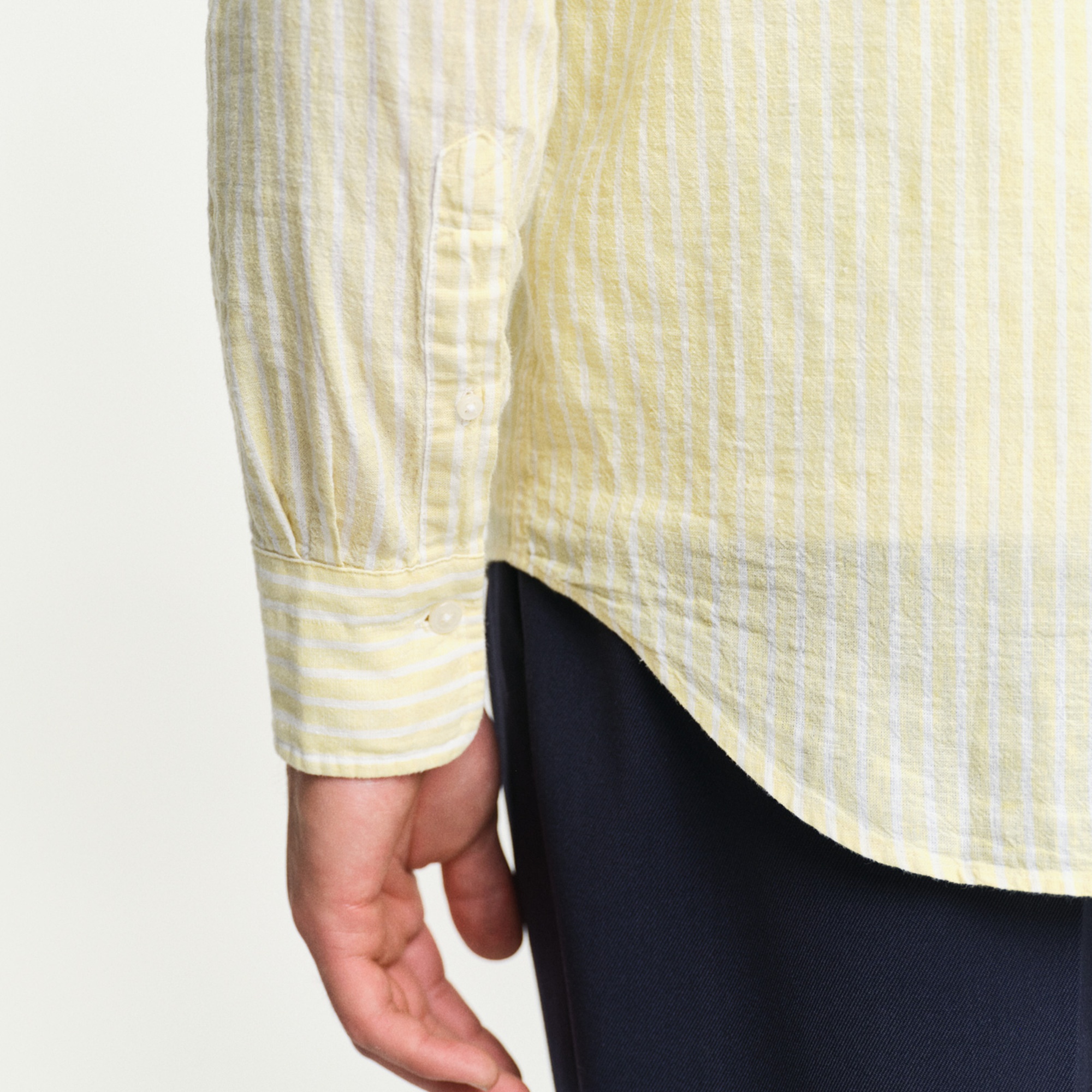 GANT Erkek Sarı Regular Fit Düğmeli Yaka Çizgili Keten Gömlek