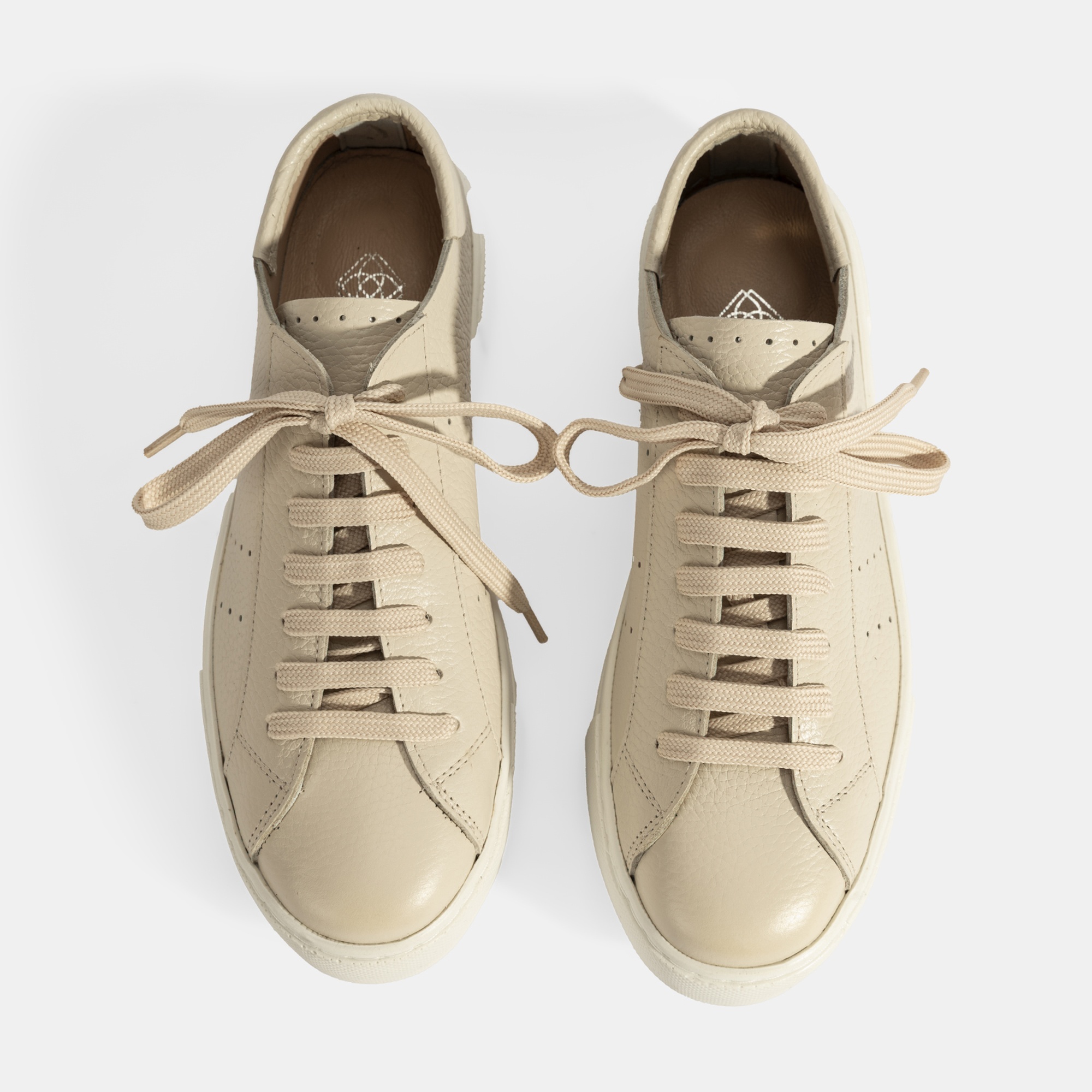 Kadın Bej Bağcıklı Deri Günlük Ayakkabı