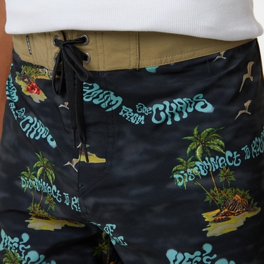  Quiksilver Surfsilk Scallop 18 Erkek Siyah Deniz Şortu