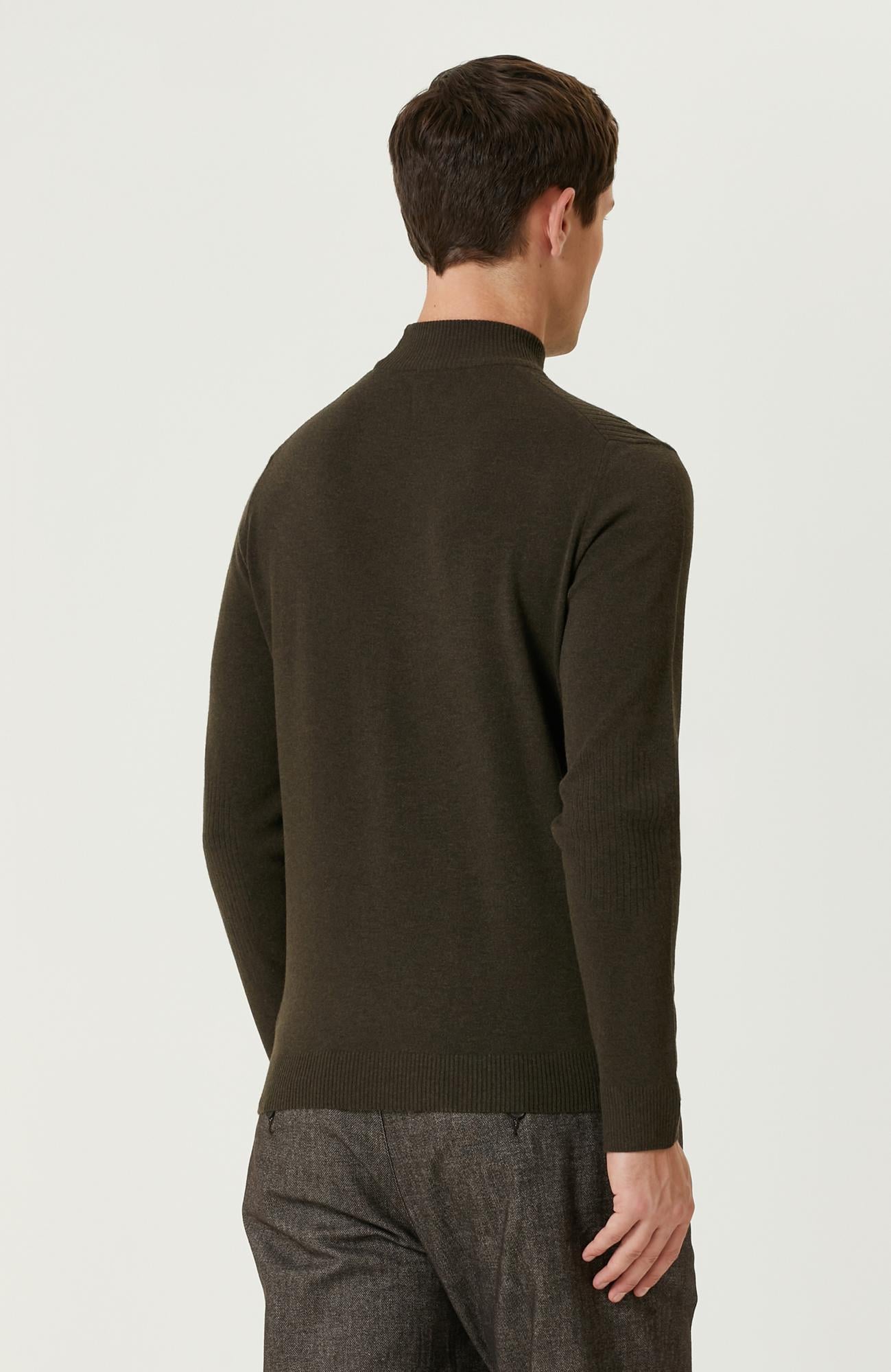  Network Erkek Haki Yarım Balıkçı Yaka Kazak