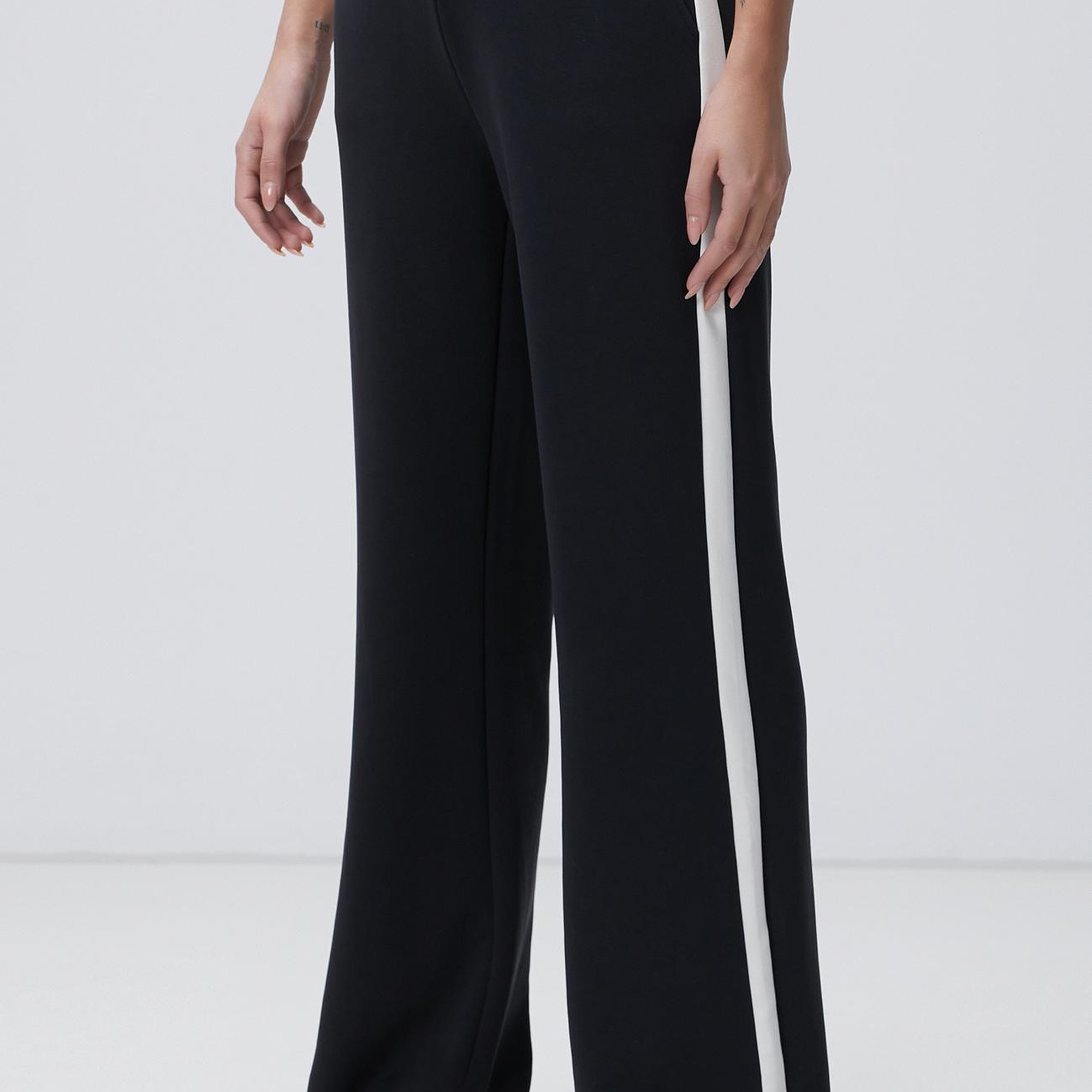 Network Kadın Siyah Eşofman