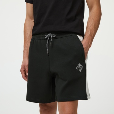  Armani Exchange Erkek Beyaz Şort