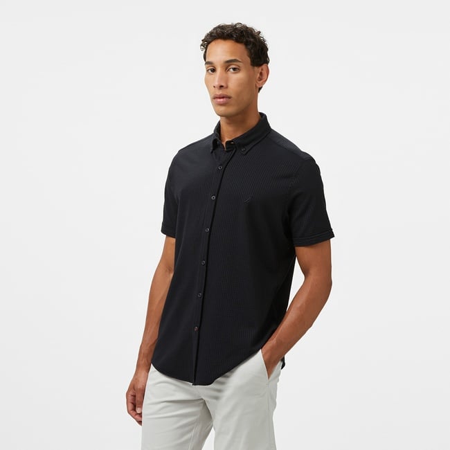  Nautica Erkek Siyah Classic Fit Gömlek