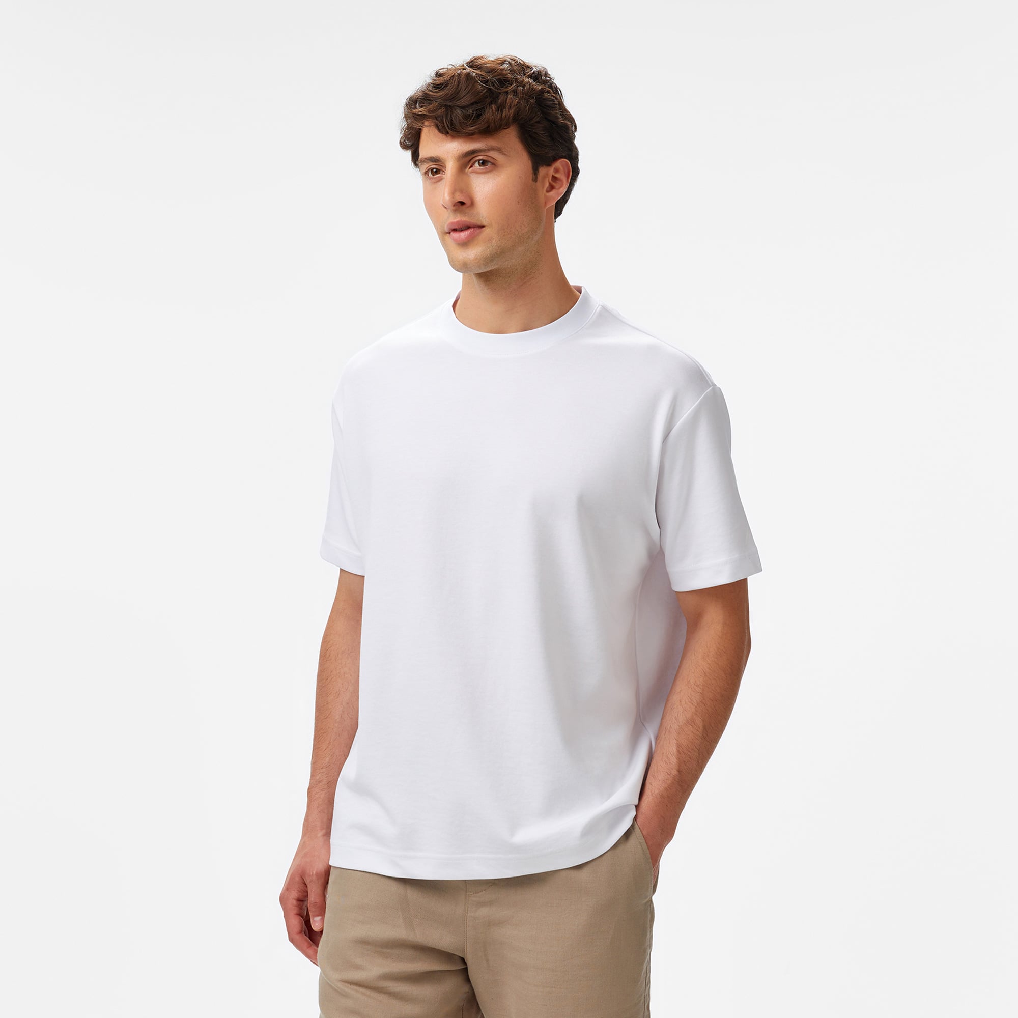  Nautica Erkek Beyaz Oversize Fit T-Shirt