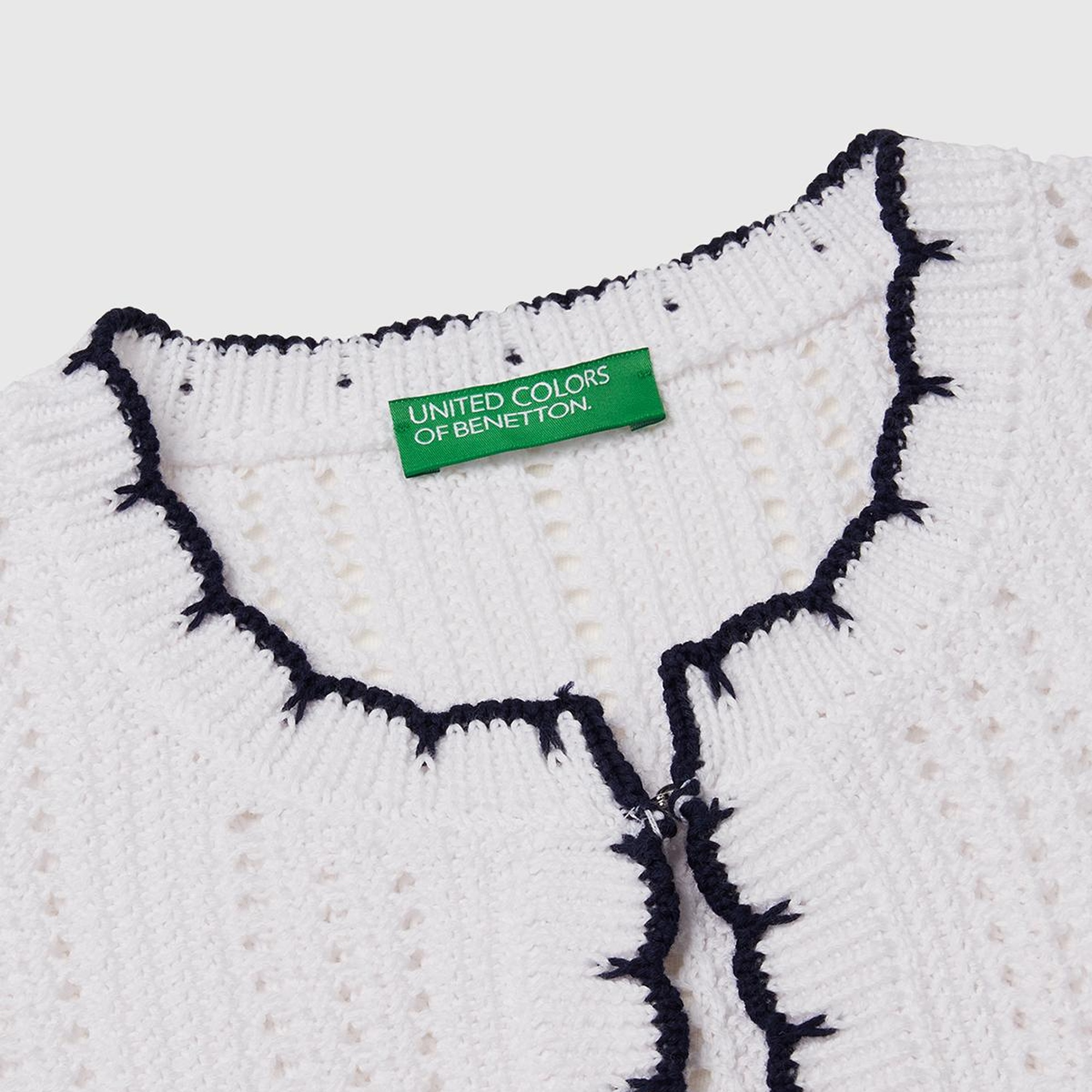 Kadın Beyaz %100 Koton Slim Fit Kısa Kollu Hırka