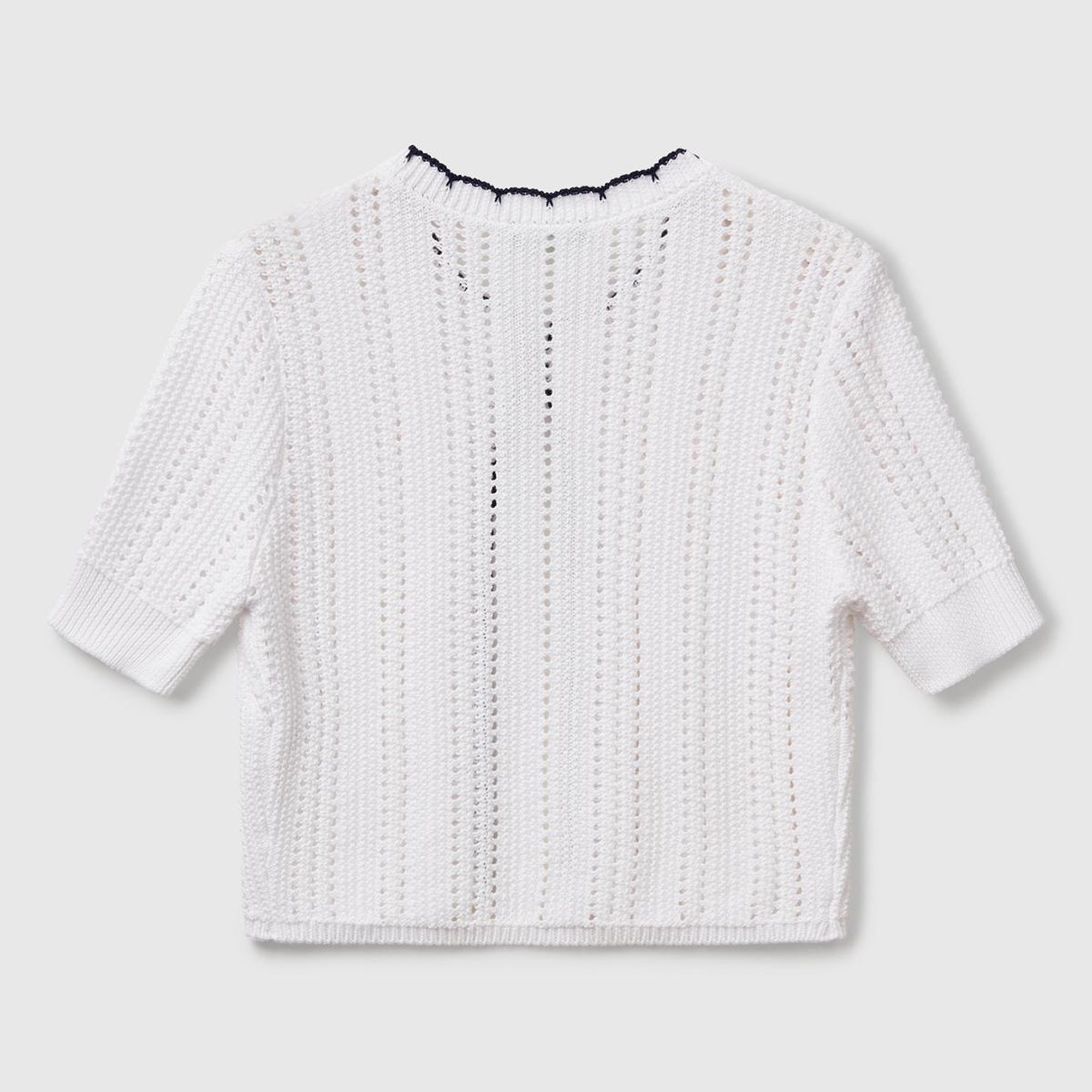 Kadın Beyaz %100 Koton Slim Fit Kısa Kollu Hırka