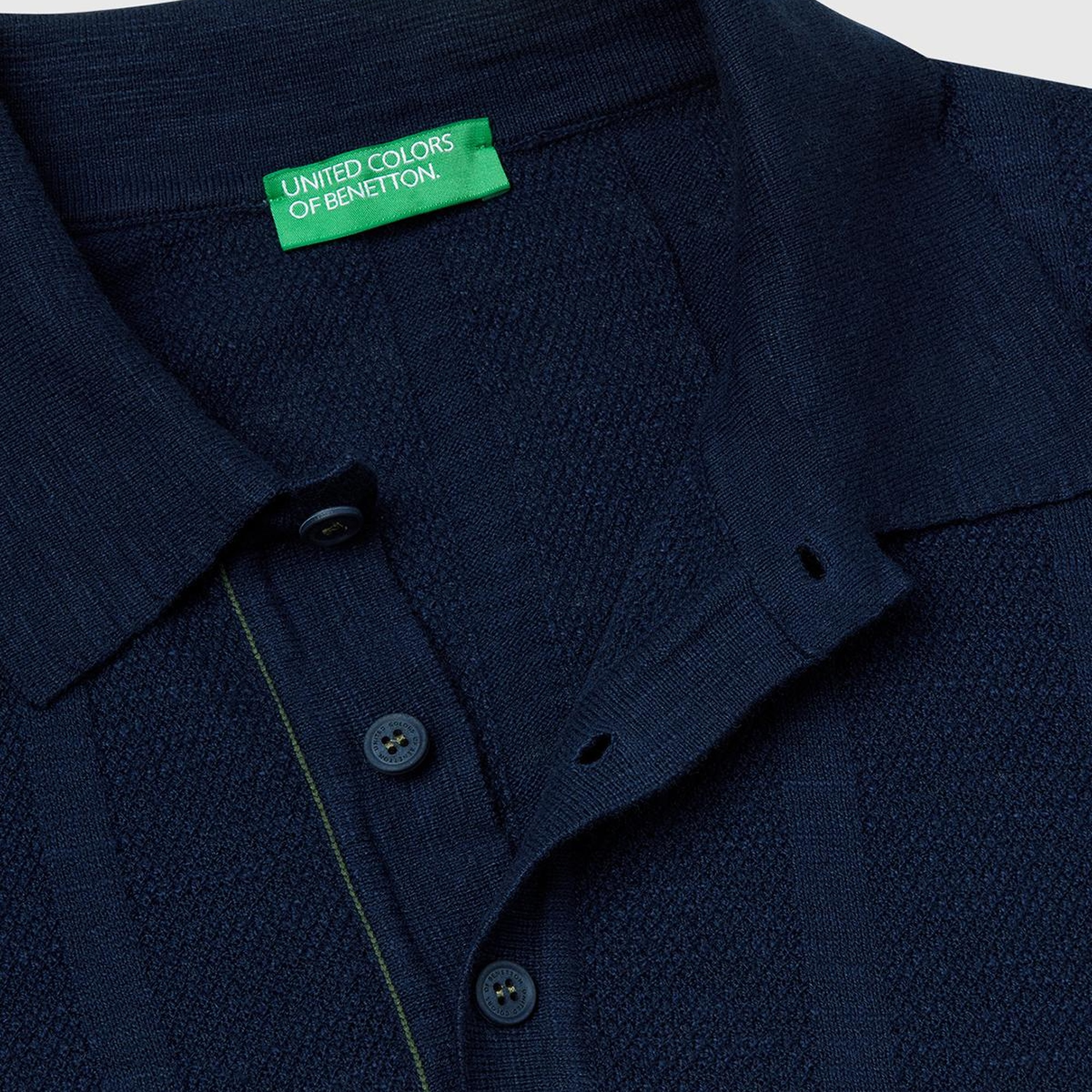 Erkek Lacivert Keten Karışımlı Kontrastlı Düğmeli Regular Fit Polo Yaka Kazak