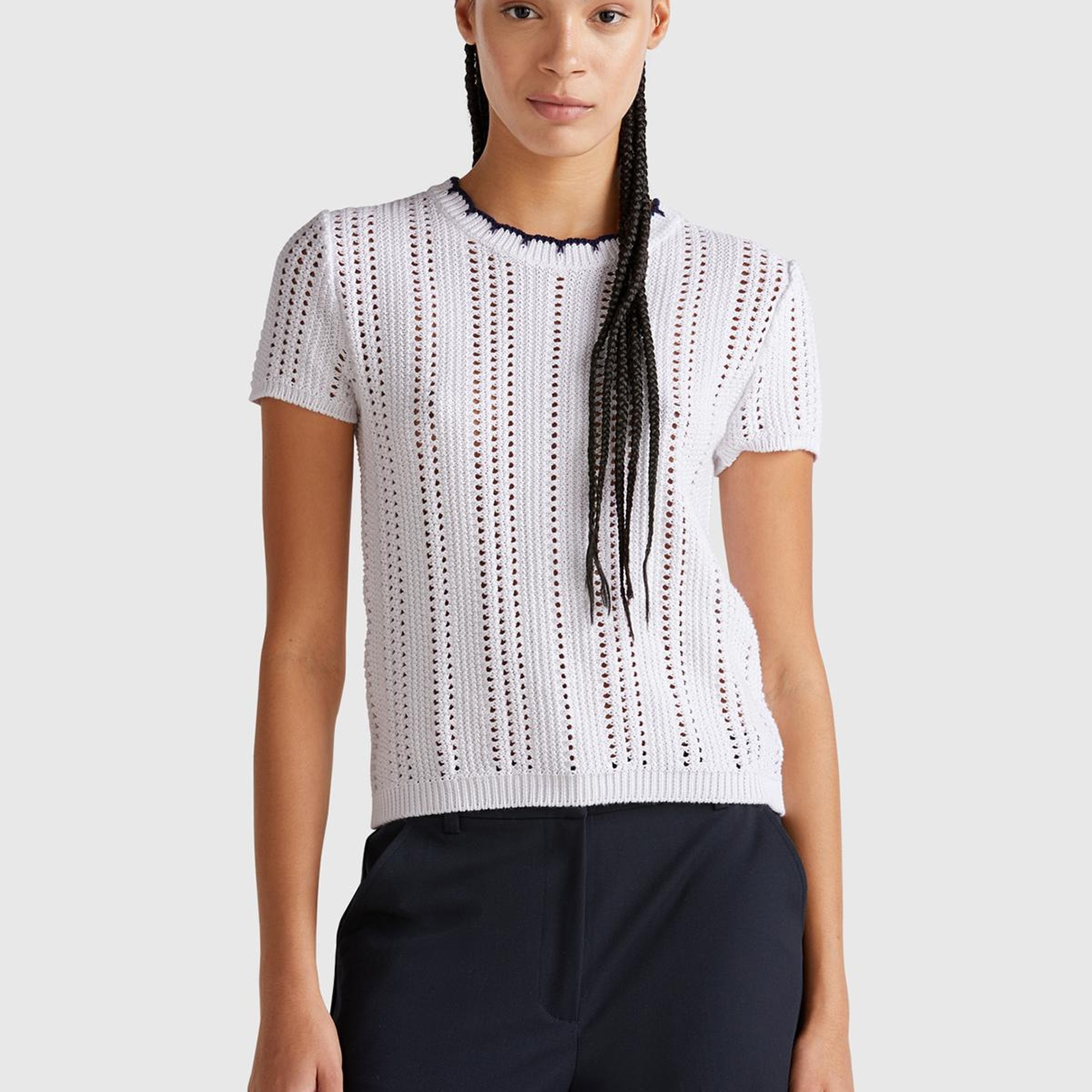 Kadın Beyaz %100 Koton Slim Fit Kısa Kollu Kazak