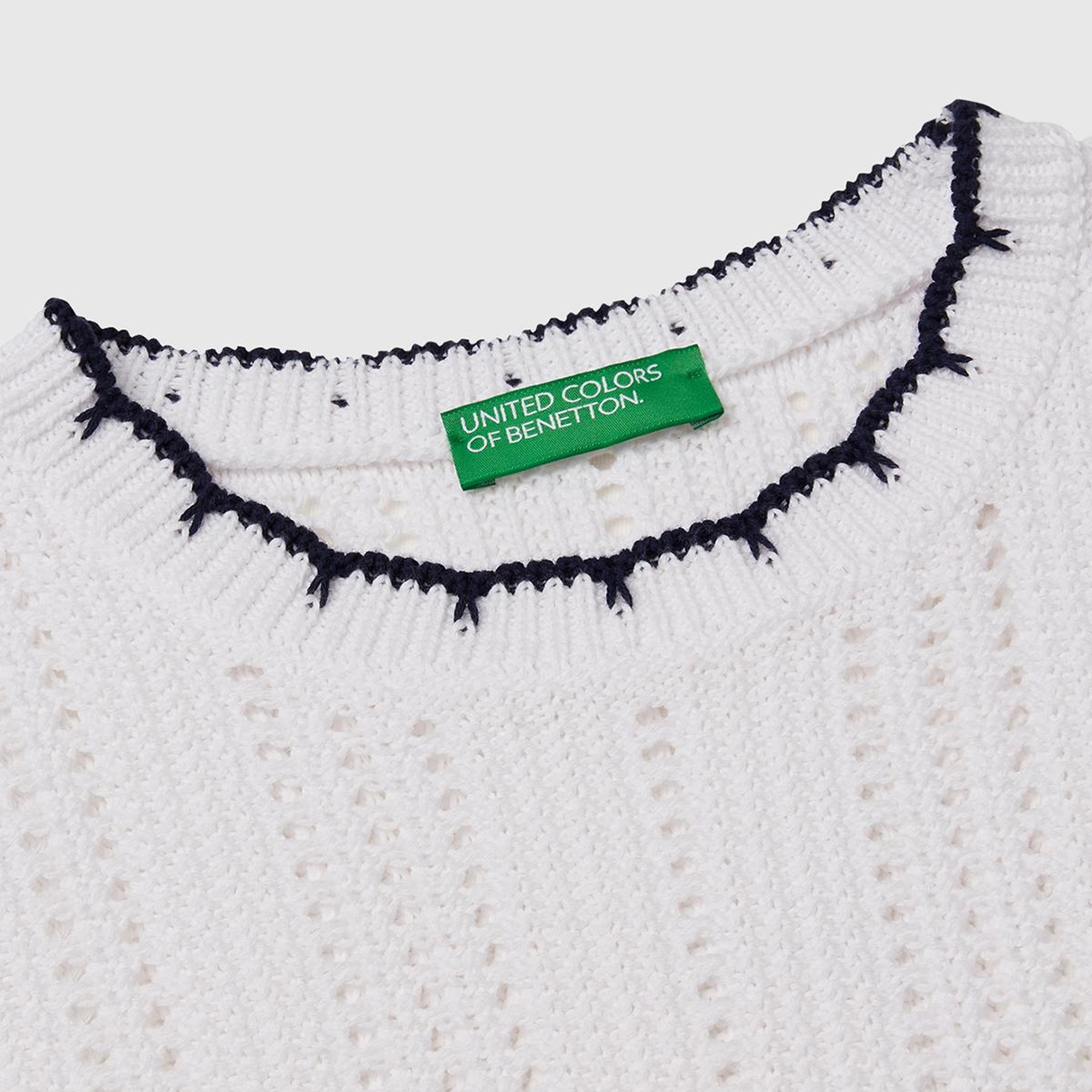 Kadın Beyaz %100 Koton Slim Fit Kısa Kollu Kazak