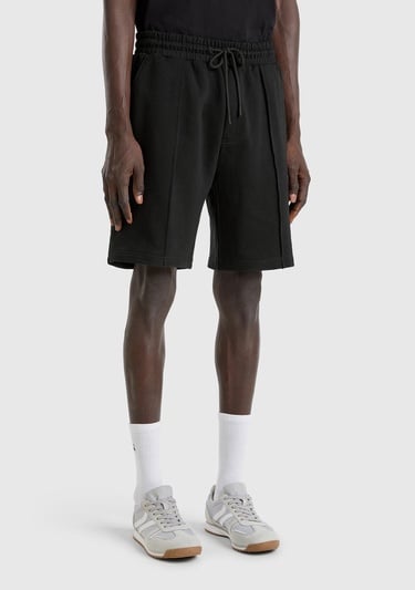  Erkek Siyah %100 Pamuk Logo Detaylı Beli Büzgü İpli Bermuda Şort