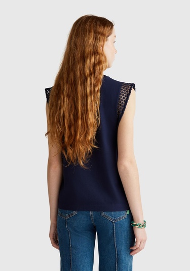  Kadın Lacivert Dantel Detaylı Kolsuz Esnek T-Shirt