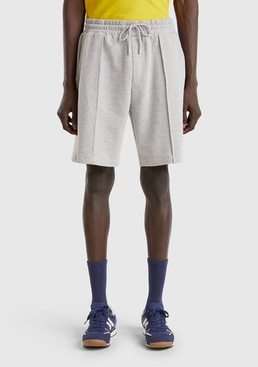  Erkek Gri Melanj %100 Pamuk Logo Detaylı Beli Büzgü İpli Bermuda Şort