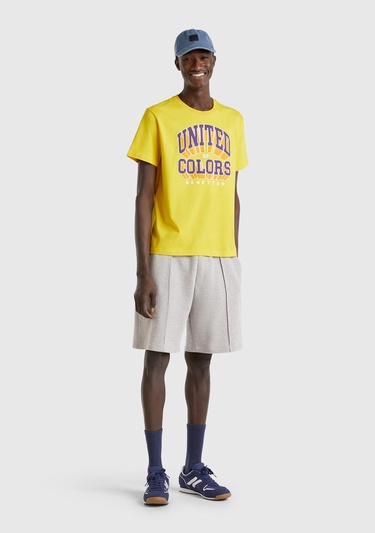  Erkek Gri Melanj %100 Pamuk Logo Detaylı Beli Büzgü İpli Bermuda Şort