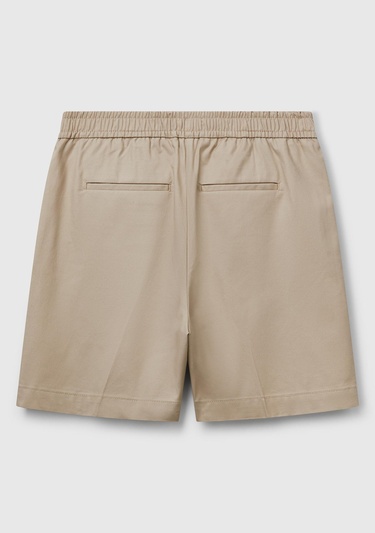 Kadın Bej Streç Pamuklu Arka Beli Lastikli Straight Fit Bermuda Şort