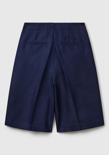  Kadın Lacivert Keten Karışımlı Diz Üstü Bermuda Şort