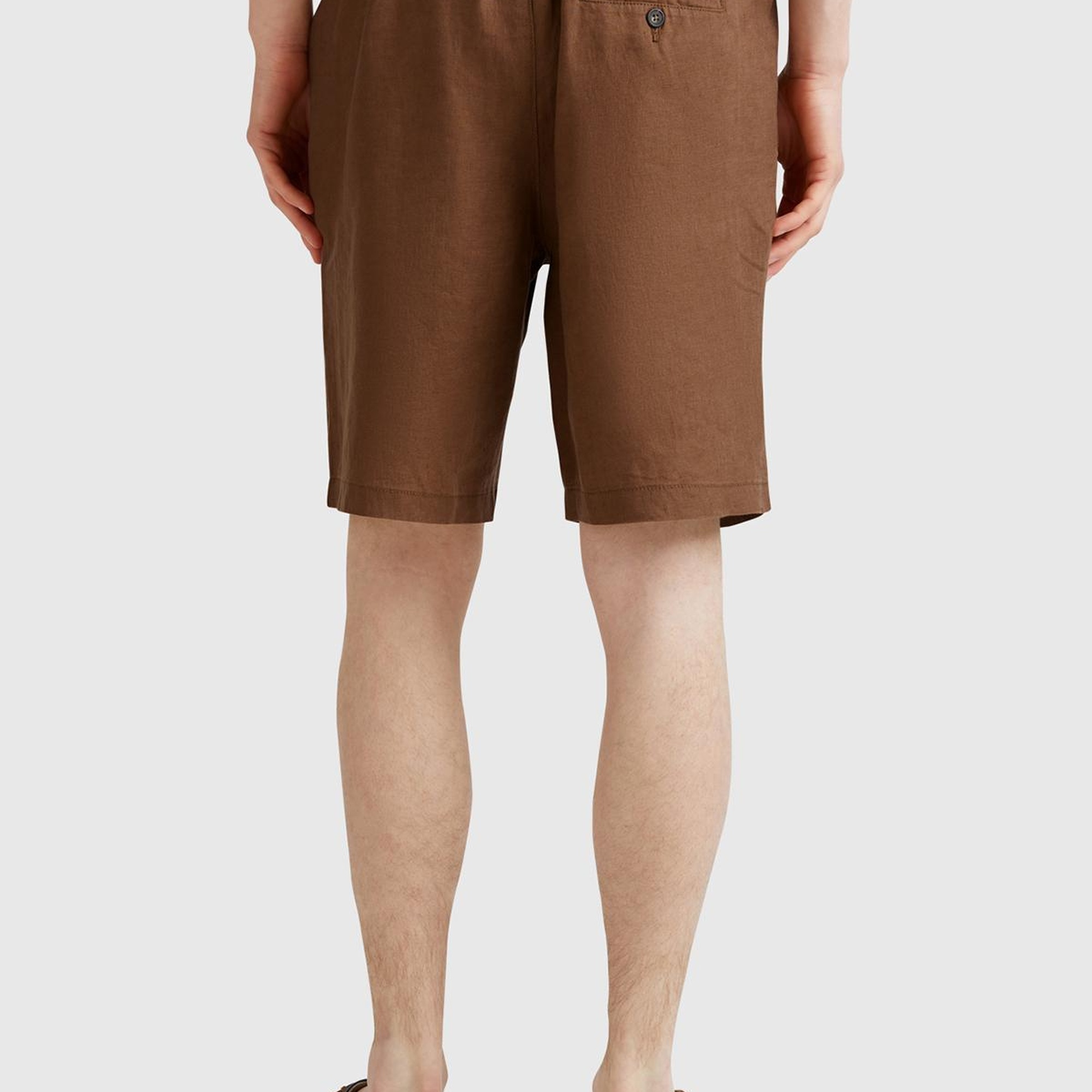 Erkek Kahverengi %100 Keten Büzgü İpli Düğmeli Pile Detaylı Bermuda Şort