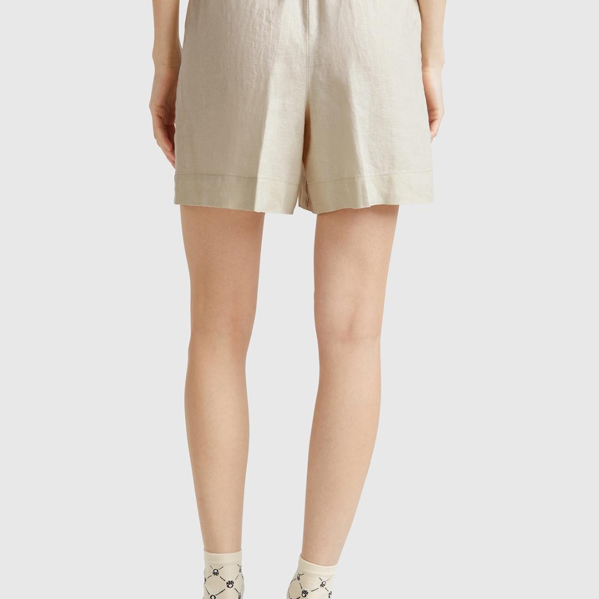 Kadın Taş Rengi %100 Keten Büzgü İpli Cepli Bermuda Şort