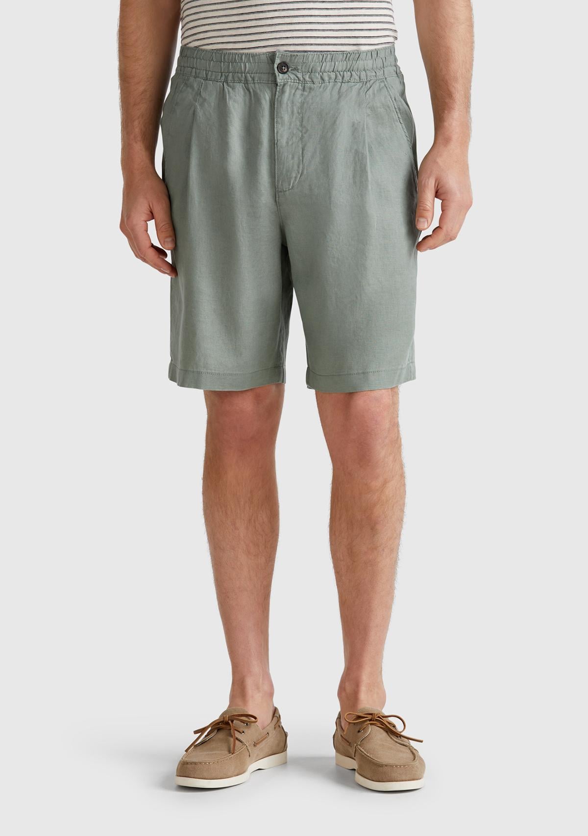  Erkek Soluk Yeşil %100 Keten Büzgü İpli Düğmeli Pile Detaylı Bermuda Şort