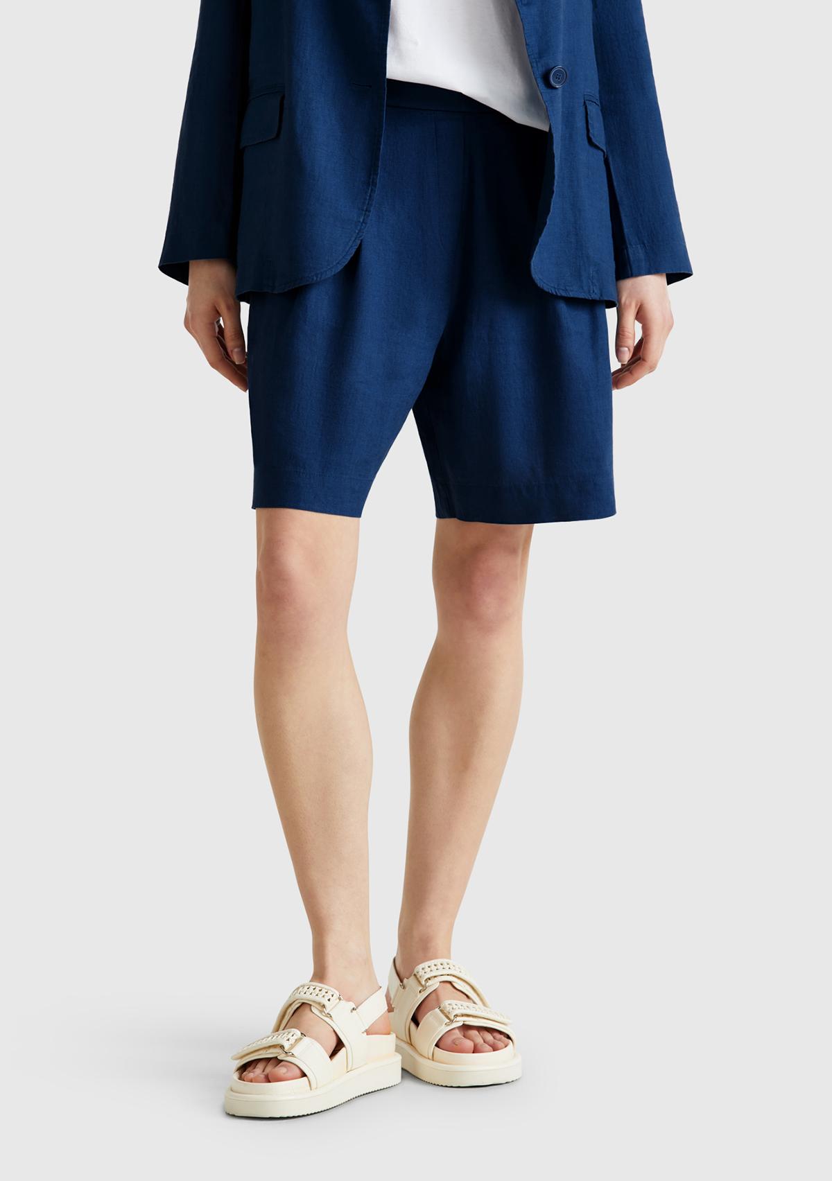  Kadın Denim %100 Keten Arka Beli Lastikli Pileli Relax Fit Bermuda Şort