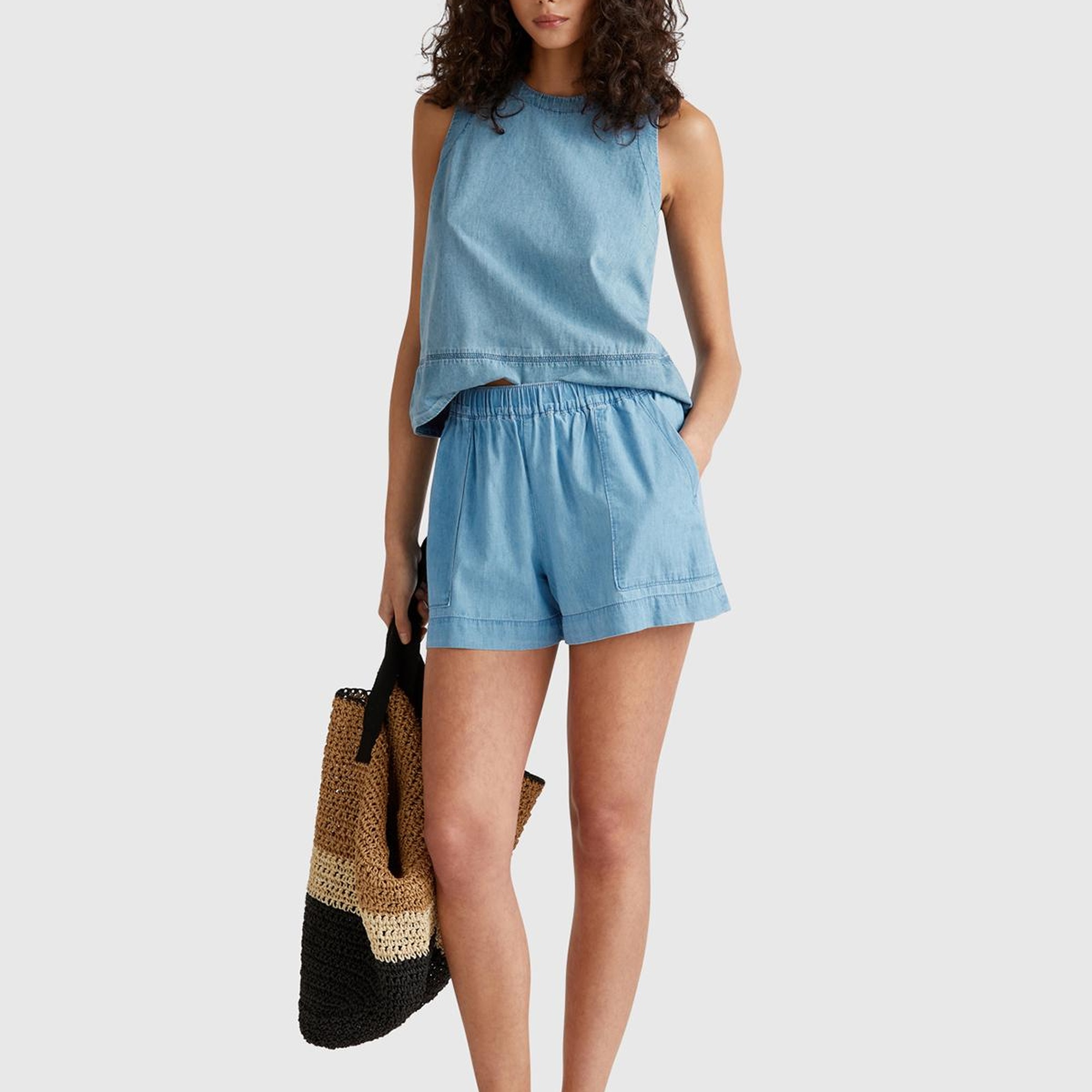 Kadın Açık Mavi %100 Koton Beli Lastikli Şamre Mini Şort
