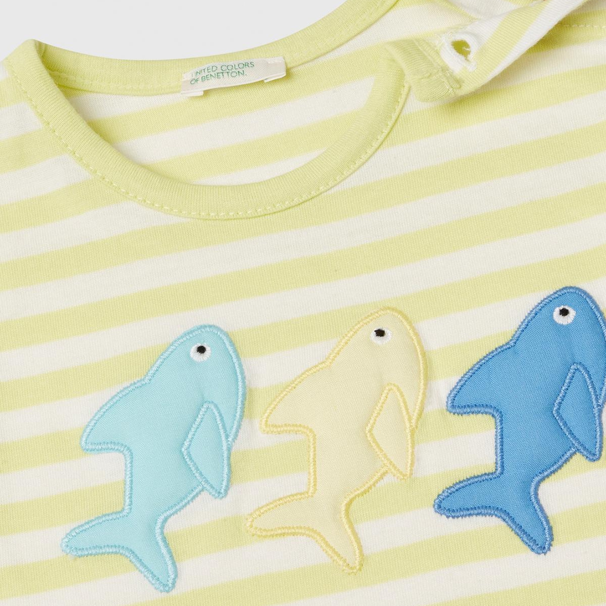 Bebek Sarı Çizgili Önü Baskılı Omzu Logo Düğmeli T-Shirt