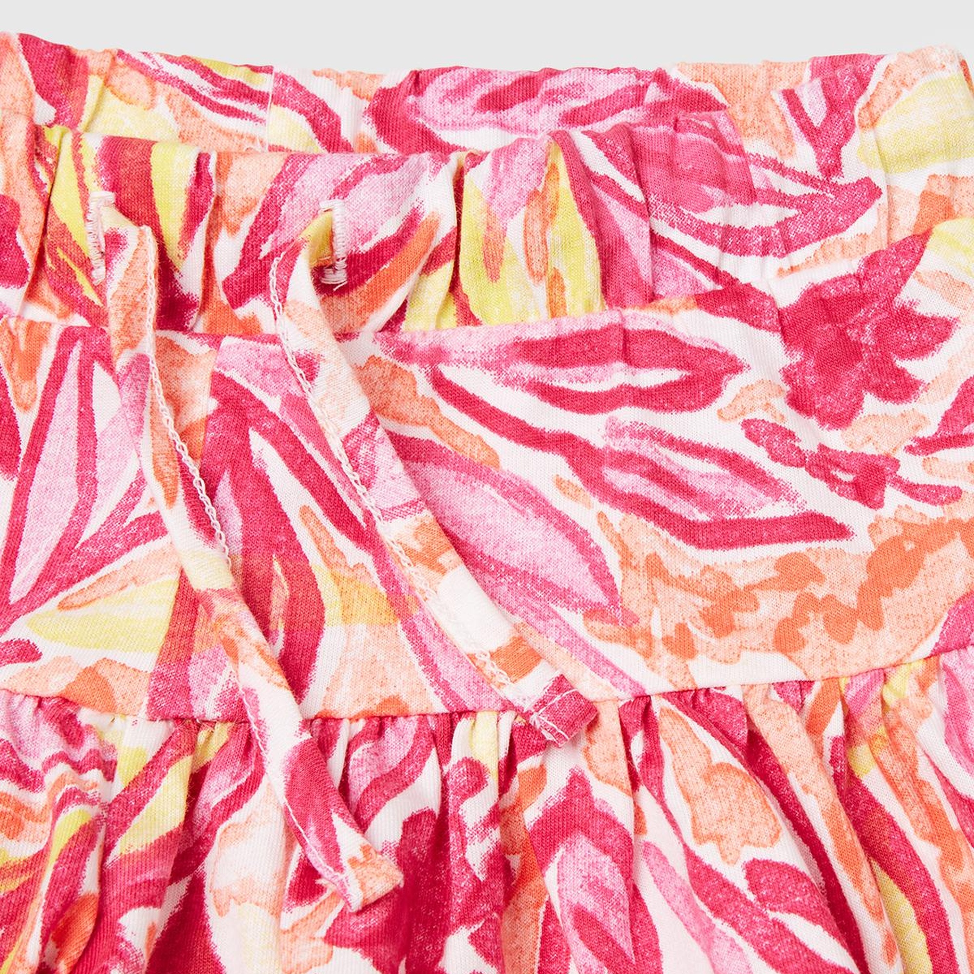 Kız Çocuk Turuncu Desenli Büzgü İpli Etek Ucu Pileli Şort