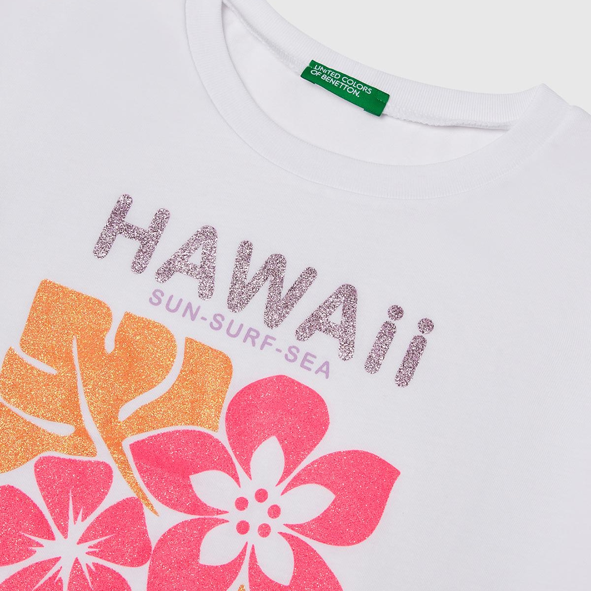 Kız Çocuk Beyaz Parlak Baskılı Bisiklet Yaka T-Shirt