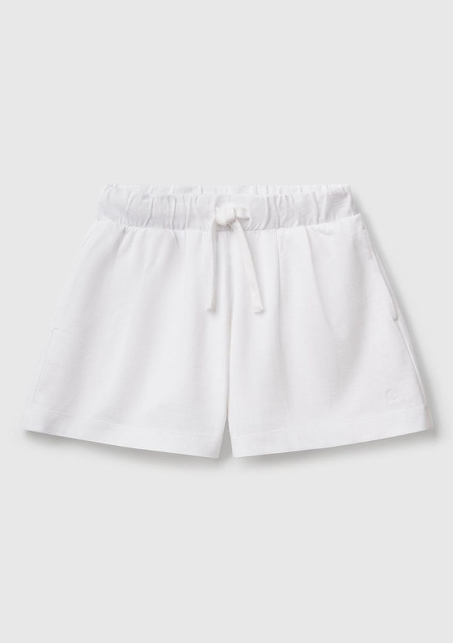  Kız Çocuk Beyaz Logo İşlemeli Beli İpli Şort